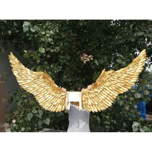 Decoración de fiesta Accesorios de moda para Adts Alas de ángel de plumas grandes Naranja Púrpura Blanco Negro Cada 100 cm Entrega de gota Home Garden Festi Dhkld