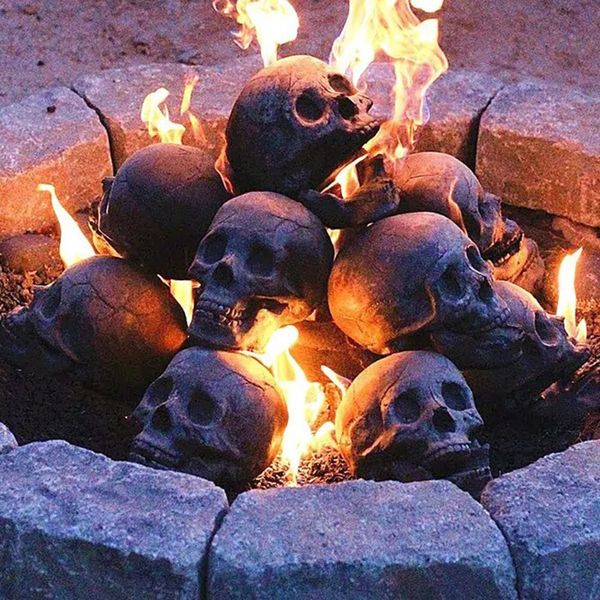 Party Decoration Halloween Stove Barbecue Simulation Skull Props Horror Céramic Ornaments Wood Fire Pit Fiche Burning 220901