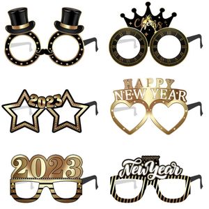 Décoration de fête Bonne année Verres en papier Cheers 2023 Lunettes en or noir Accessoires photo Joyeux Noël Décorations pour la maison Décor de Noël