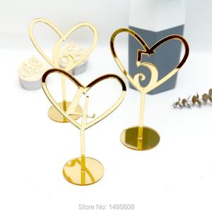 Numéros de Table en forme de cœur, décoration de fête, centres de Table de mariage, étiquettes en acrylique transparent, signes miroir doré, carte de Place