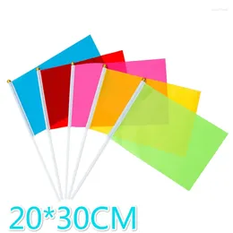 Décoration de fête de haute qualité (20 cm) Polyester Flags à main agitant des mâles en plastique pour l'activité sportive à la maison Fourniture de 50 pc