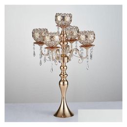 Party Decoratie Nieuwe stijl Tall 5-Arms Metal Gold Candelabras met hangers Romantische tafel kaarsenhouder Home SN2725 Drop Delivery GAR OTGQR