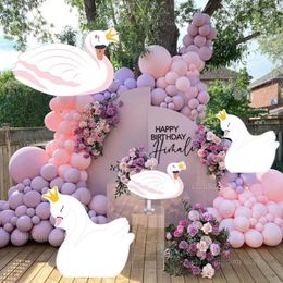 Decoración de fiesta Globos púrpuras rosados Kit de arco de guirnalda Cisne blanco KT Recortes de tablero para niñas 1ra princesa Cumpleaños Decoración de baby shower