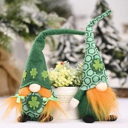 Décoration de fête Gnome en peluche Poupée St Patricks Day Irlandais sans visage