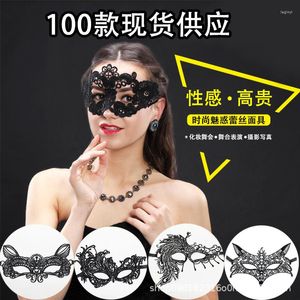 Décoration de fête vente dentelle masque danse Halloween accessoires demi-visage Sexy barre goutte pour les yeux