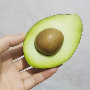 Feestdecoratie Semi-fake Fruit Model Schuim Simulatie Avocado Realistische Vorm Kast Pography Props Accessoires Home Decor