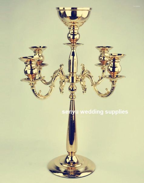 Estilo de decoración de fiesta Candelabros de boda de 5 brazos con cuenco de flores Soportes de centro de mesa altos de metal Pasarela Pasillo Decoración Soporte Senyu0689