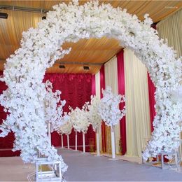Décoration de fête centres de table de mariage haut de gamme arc en métal porte guirlande suspendue supports de fleurs avec fleurs de cerisier pour la décoration