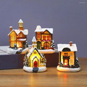 Feestdecoratie vintage stijl kerstdorp huis cabine beeldje warm lichttafel geschenken twee verdiepingen tellende