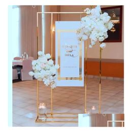 Décoration de fête Arche de mariage Carré Toile de fond Ballon Stand Fond Brillant Métal Plaqué Or Extérieur Fleur Artificielle Porte Étagère Dhew8