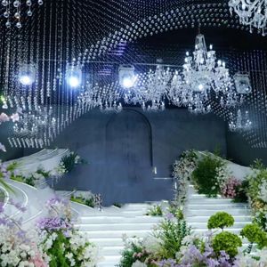 Décoration de fête Salle de mariage El plafond étape du lustre de fer rideau de perle de placage cristallin en or acrylique