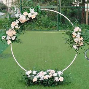 Décoration de fête accessoires de mariage fer anneau arc rond en métal toile de fond fleurs porte extérieur support de fleurs pour étagère