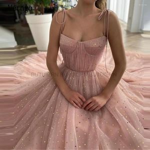 Robes de soirée 2022 Gold Stars Dusty Pink Tulle Prom Bretelles Spaghetti Avec Cravates Bow Poches Ruché Longues Robes De Soirée