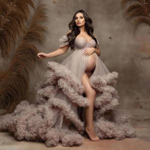 Robes de fête 2024 Fashion Prom Roups à plusieurs niveaux Maternité Poshoot Robe Forme Front Front Baby Shower Robes Empire