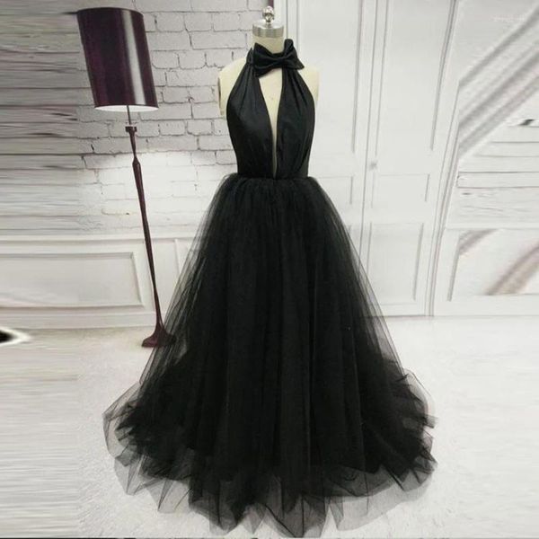 Robes de fête 2024 Sexy Black Tulle Prom Halter Off the épaule A-Line Summer Simple Gowns Vestido de Festa