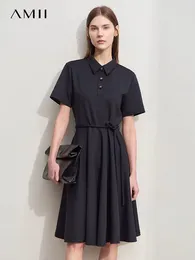 Robes de fête amii minimalisme 2024 Été pour les femmes Polo Collar Half Plackeet Cône courte avec ceinture mince robe A-Line 12442093