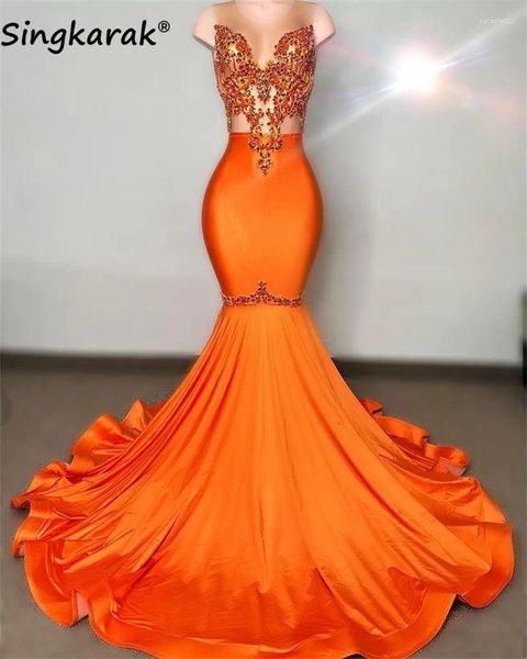 Robes de fête Arrivée Orange Diamonds Sirène Robe de bal Sheer Glitter Bead Crystal Robinestones Robe pour Black Girls Birthday