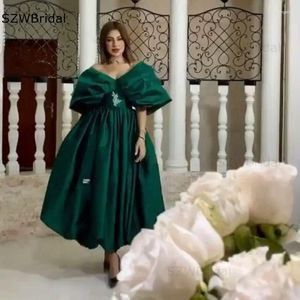 Robes De soirée arrivée col en V demi manches vert soirée courte Robe en Satin dubaï Abendkleider 2023 robes De Fiesta Robe