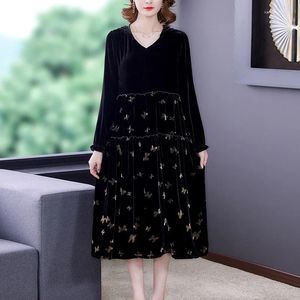 Feestjurken Herfst Zwart Fluwelen Print Elegante Midi Winter Vrouwen Koreaanse Vintage Jurk met Capuchon 2023 Losse Taille