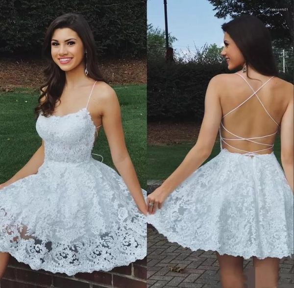 Vestidos de fiesta Backles Retro Lace Homecoming White Champagne Mini Vestido largo Criss Cross Prom Sweet Trajes 2023