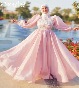 Feestjurken Mooie roze moslim prom jurk 2024 Hoge nek Land met lange mouwen Saoedi -Arabisch Dubai Avond Kaftan Marokkaans formeel