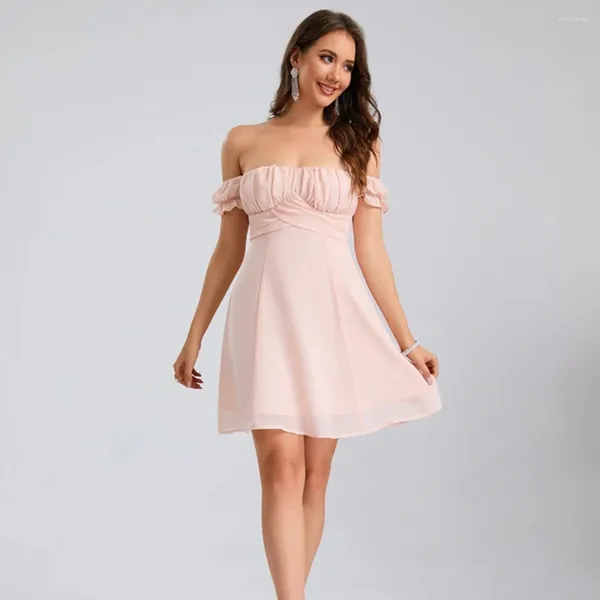 Robes de fête Robe de bal de bal de bal rose rose A-ligne hors de l'épaule mini robe de cocktail simple plissage sans mousseline court sans mousseline