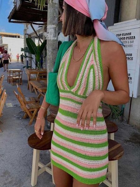 Vestidos de fiesta bohemios Y2K de punto para mujer sin mangas Halter cuello en V profundo espalda descubierta Bodycon Mini elegante playa Sexy mujer Y2303