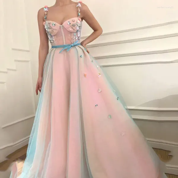 Vestidos de fiesta Bridalaffair Princesa Charming Noche Sexy Empire sin respaldo Long Prom Dubai Saudi Arabic Gowns