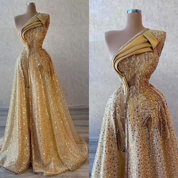 Robes de soirée paillettes jaune vif robe de soirée une épaule perles robes de bal balayage train côté fendu sans manches sur mesure