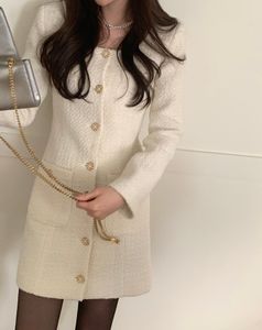 Feestjurken knop vierkante nek tweed jurk mini pocket met lange mouwen zakvestido curto val winter witte vintage elegante zwart Koreaans 221122