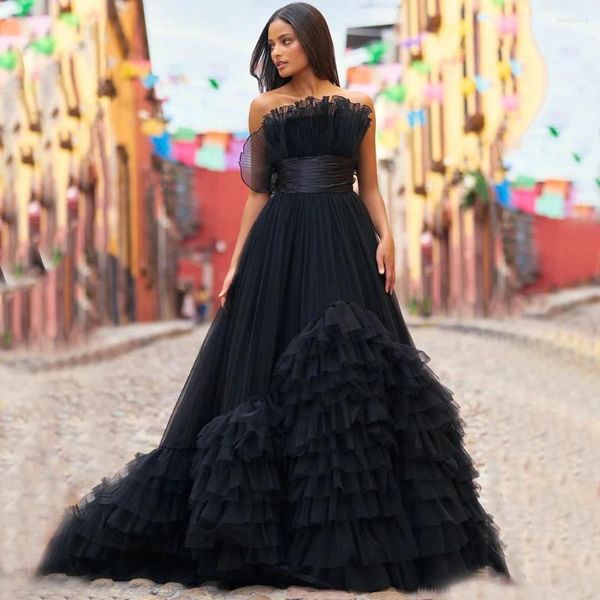 Robes de soirée charmante robe de bal en tulle sans bretelles une ligne sans manches à volants à plusieurs niveaux femmes longueur de plancher événement dos ouvert dames robes personnalisées