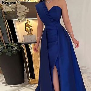 Robes de soirée Eeqasn bleu foncé arabe une épaule robe de soirée sans manches satin côté fendu longue robe de bal formelle robe de demoiselle d'honneur 230214