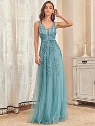 Feestjurken elegante avond lang kanten kralen vneck mouwloze 2024 ooit mooi van stoffig blauw eenvoudige backless prom vrouwen