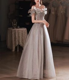 Feestjurken Elegant Gray Flowers Evening Jurk Off Shoulder Glansende lovertjes kant A-lijn Ruched veter omhoog Vrouw Formele Party Prom-jurken 230314