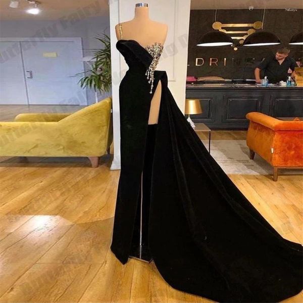 Robes de soirée élégantes épaules dénudées soirée noire luxueuse belle sirène bal perlée robes de réception formelles Robe