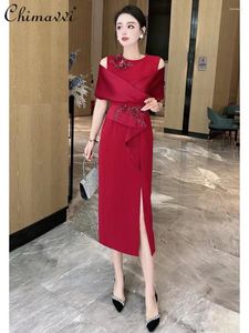 Robes de soirée élégantes Socialite rouge Slim perlée robe brodée robe 2024 mode d'été haut de gamme Slim-fit Banquet pour les femmes