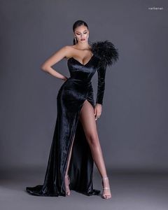Feestjurken Avond Zwarte Luxe One-Schouder Applicaties Volledige Mouwen Sexy Vloerlengte Empire Mermaid Vrouwen Formele Gown G681