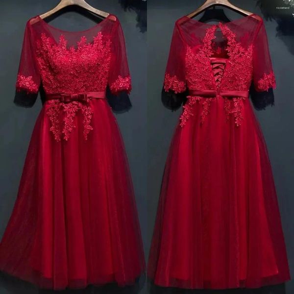 Vestidos de fiesta Vestido de noche Vino Rojo Tul Apliques O-cuello Mangas cortas Una línea de longitud Tallas grandes Vestido formal personalizado para mujer