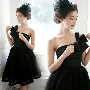 Robes de soirée à la mode, belle robe de soirée asymétrique épaule dénudée noire, ligne a, court paragraphe, robe de bal, taille personnalisée, 2023