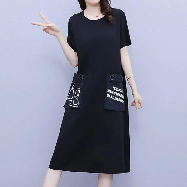 Robes de soirée Fat Mom 5XL Poche Lâche Robe Longue Femme Coréenne Casual Lettre Imprimer Mode Été Grand Couvrant Ventre Mince T-shirt