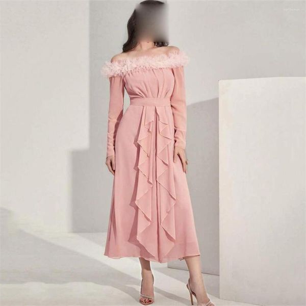 Robes de soirée FLORINE TULIRAIN Mode Rose Manches Longues Plumes Plis Élégant Une Ligne Robe De Soirée Cheville Longueur Robe De Bal Formelle 2023