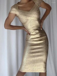 Feestjurken goudfolie dames korte mouw sexy v-neck midi 2024 topkwaliteit bodycon bandage jurk vier modeavond outfit