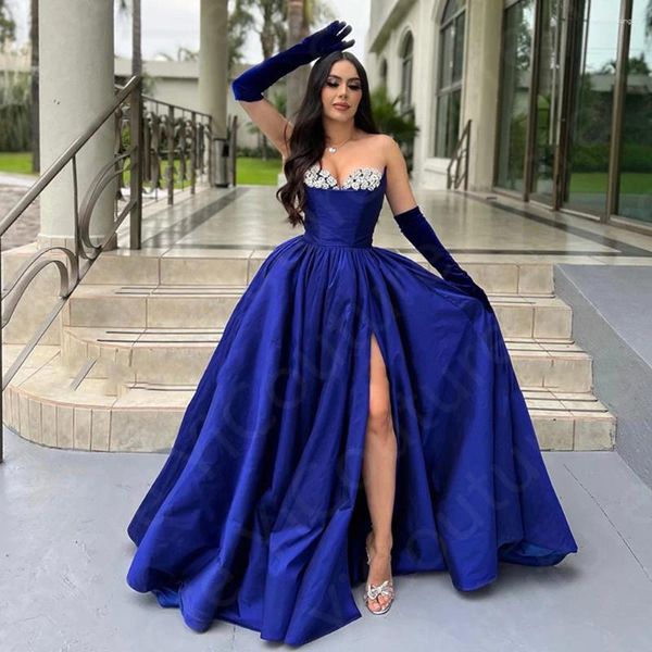 Robes de fête magnifique 2024 robe de bal robe de bal bleu royal robes formelles hautes coupées de mariage latérale invitée chérie perle en vente