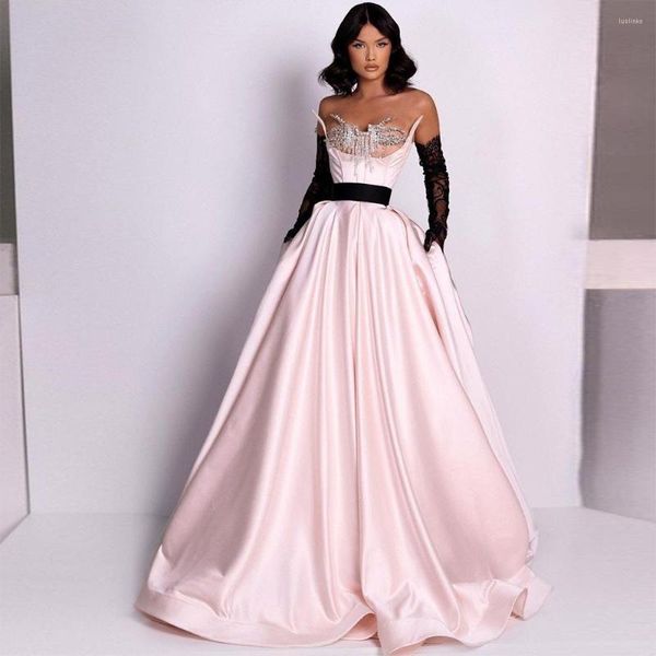 Robes de soirée magnifique cristal baguettes gland Satin bal une ligne pli froncé robe de soirée robe de mariée avec nœud 2023