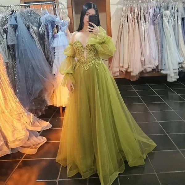 Vestidos de fiesta Precioso verde azulado Una línea de tul Noche de fiesta para boda Vestidos con hombros descubiertos Arabia Saudita Vestidos De Festa