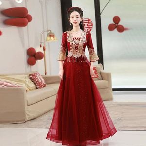 Robes de fête HARAJPEE TAUPAGNE DE CHINOIS CHINOIS TAUTTINGE 2024 Robe rouge de mariage Longues manches de printemps