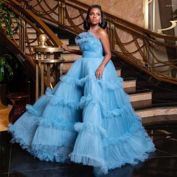 Robes de soirée Itsmilla bleu clair Tulle robe de bal chérie volants sans bretelles à plusieurs niveaux robes de princesse formelles Quinceanera Abiye