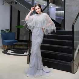 Robes de fête Janevini Luxury Lourde perle de la sirène dubaï Soirée avec des plumes Cape Grey Grey Prom Robe Femmes Robes de mariée