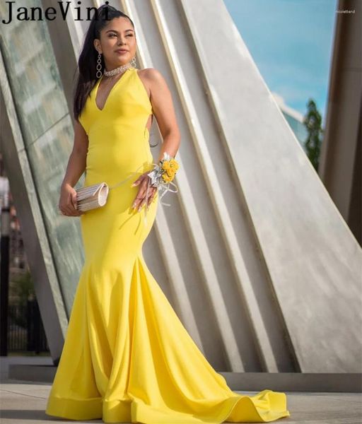 Vestidos de fiesta Janevini Vestido de noche simple Amarillo Black Girl Mermaid Mujeres Long Long Elegant Backless Sweing Train Vestido en V.