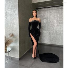 Vestidos de fiesta Kadisua Sexy Black Strapless Vestido lateral División de apliques de barrido Elegante Ocasión Especial Vestido 2024